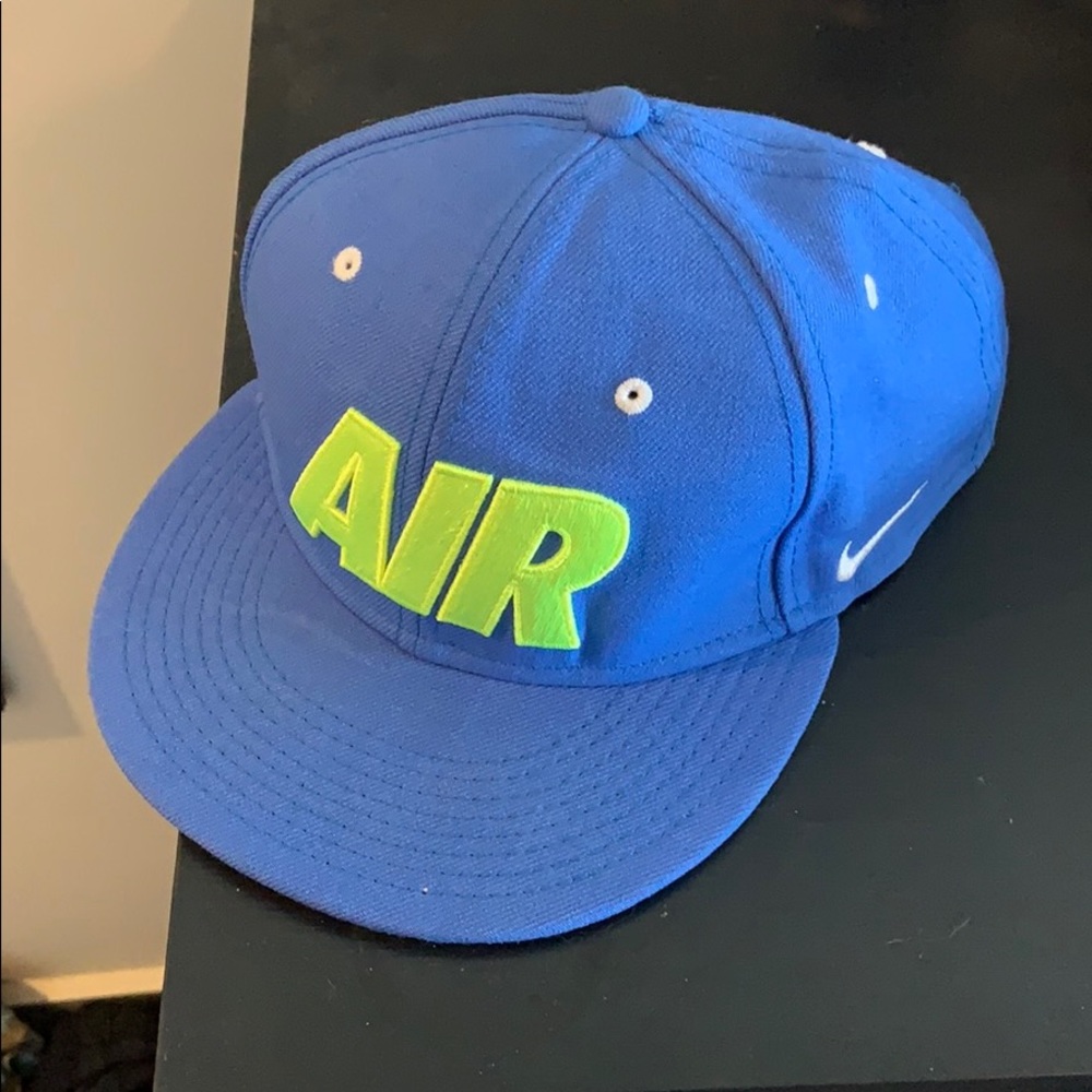 Nike SB AIR SnapBack